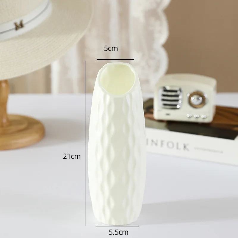 Minimalist Modern Plastic Flower Vase