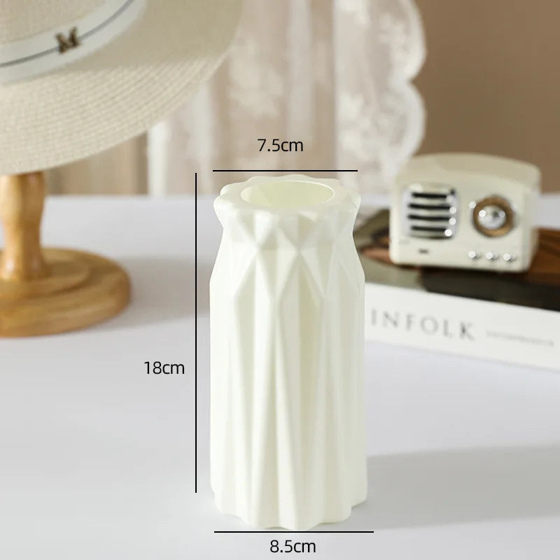Minimalist Modern Plastic Flower Vase