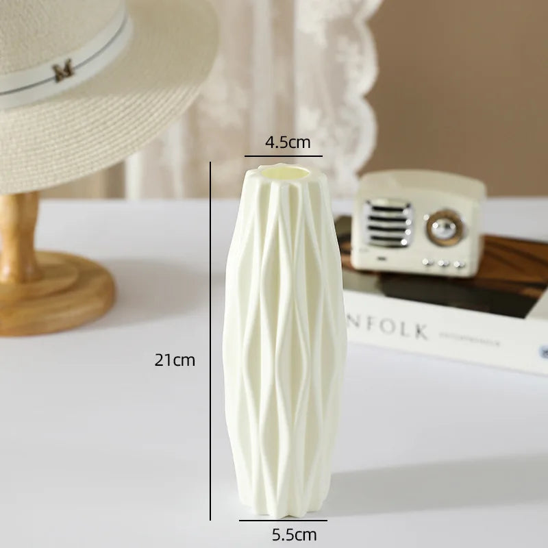 Minimalist Modern Plastic Flower Vase